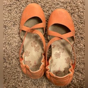 Mary Jane Orange flats